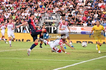 2024-09-24 - Paulo Azzi of Cagliari Calcio - CAGLIARI VS CREMONESE - ITALIAN CUP - SOCCER