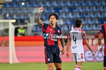 2024-09-24 - Gianluca Lapadula of Cagliari Calcio, Esultanza, Joy After scoring goal, - CAGLIARI VS CREMONESE - ITALIAN CUP - SOCCER