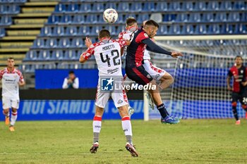 2024-09-24 - Gianluca Gaetano of Cagliari Calcio, Lorenzo Moretti of US Cremonese - CAGLIARI VS CREMONESE - ITALIAN CUP - SOCCER