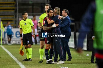 2024-09-24 - Gianluca Lapadula of Cagliari Calcio, Davide Nicola Mister of Cagliari Calcio - CAGLIARI VS CREMONESE - ITALIAN CUP - SOCCER