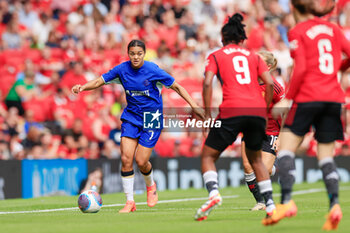 2024-05-18 - Jess Carter (7) of Chelsea during the FA Women's Super League, English championship football match between Manchester United and Chelsea on 18 May 2024 at Old Trafford in Manchester, England - FOOTBALL - WOMEN'S ENGLISH CHAMP - MANCHESTER UNITED V CHELSEA - ENGLISH FA WOMEN'S SUPER LEAGUE - SOCCER