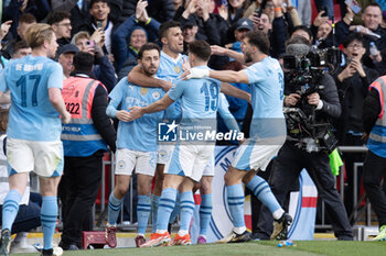 2024-04-20 - Manchester City midfielder Bernardo Silva (20) scores and celebrates 1-0 during the English Cup, FA Cup, semi-final football match between Manchester City and Chelsea on 20 April 2024 at Wembley Stadium in London, England - FOOTBALL - ENGLISH CUP - MANCHESTER CITY V CHELSEA - ENGLISH LEAGUE CUP - SOCCER