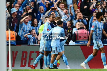 2024-04-21 - Coventry City forward Haji Wright (11) scores a penalty goal and celebrates 3-3 during the English Cup, FA Cup, semi-final football match between Coventry City and Manchester United on 21 April 2024 at Wembley Stadium in London, England - FOOTBALL - ENGLISH CUP - COVENTRY V MANCHESTER UNITED - ENGLISH LEAGUE CUP - SOCCER