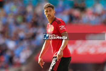 2024-05-25 - Raphael Varane (19) of Manchester United during the English FA Cup, Final football match between Manchester City and Manchester United on 25 May 2024 at Wembley Stadium in London, England - FOOTBALL - ENGLISH CUP - FINAL - MANCHESTER CITY V MANCHESTER UNITED - ENGLISH LEAGUE CUP - SOCCER