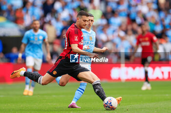 2024-05-25 - Diogo Dalot (20) of Manchester United during the English FA Cup, Final football match between Manchester City and Manchester United on 25 May 2024 at Wembley Stadium in London, England - FOOTBALL - ENGLISH CUP - FINAL - MANCHESTER CITY V MANCHESTER UNITED - ENGLISH LEAGUE CUP - SOCCER