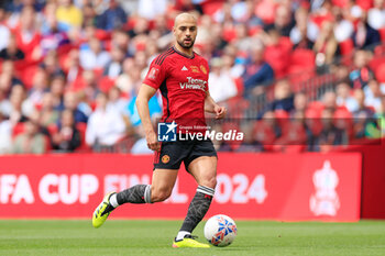 2024-05-25 - Sofyan Amrabat (4) of Manchester United during the English FA Cup, Final football match between Manchester City and Manchester United on 25 May 2024 at Wembley Stadium in London, England - FOOTBALL - ENGLISH CUP - FINAL - MANCHESTER CITY V MANCHESTER UNITED - ENGLISH LEAGUE CUP - SOCCER