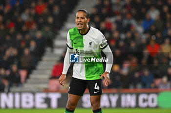 2024-01-21 - Virgil van Dijk (4) of Liverpool during the English championship Premier League football match between Bournemouth and Liverpool on 21 January 2024 at the Vitality Stadium in Bournemouth, England - FOOTBALL - ENGLISH CHAMP - BOURNEMOUTH V LIVERPOOL - ENGLISH PREMIER LEAGUE - SOCCER