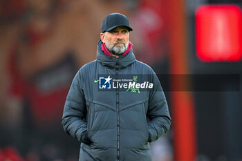 2024-01-21 - Liverpool manager Jurgen Klopp watching the players warm up ahead of the English championship Premier League football match between Bournemouth and Liverpool on 21 January 2024 at the Vitality Stadium in Bournemouth, England - FOOTBALL - ENGLISH CHAMP - BOURNEMOUTH V LIVERPOOL - ENGLISH PREMIER LEAGUE - SOCCER