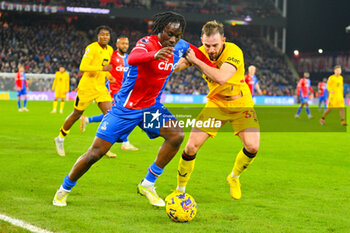 2024-01-30 - Crystal Palace midfielder David Ozoh and Sheffield Utd defender Rhys Norrington-Davies during the English championship Premier League football match between Crystal Palace and Sheffield United on 30 January 2024 at Selhurst Park in London, England - FOOTBALL - ENGLISH CHAMP - CRYSTAL PALACE V SHEFFIELD UNITED - ENGLISH PREMIER LEAGUE - SOCCER