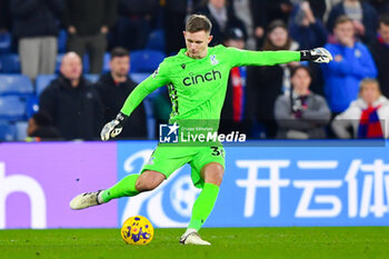 2024-01-30 - Crystal Palace goalkeeper Dean Henderson during the English championship Premier League football match between Crystal Palace and Sheffield United on 30 January 2024 at Selhurst Park in London, England - FOOTBALL - ENGLISH CHAMP - CRYSTAL PALACE V SHEFFIELD UNITED - ENGLISH PREMIER LEAGUE - SOCCER