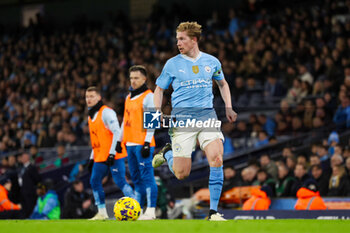 2024-01-31 - Manchester City midfielder Kevin De Bruyne during the English championship Premier League football match between Manchester City and Burnley on 31 January 2024 at the Etihad Stadium in Manchester, England - FOOTBALL - ENGLISH CHAMP - MANCHESTER CITY V BURNLEY - ENGLISH PREMIER LEAGUE - SOCCER