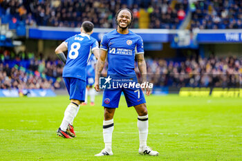 2024-02-05 - Raheem Sterling (7) of Chelsea reacts to a near miss during the English championship Premier League football match between Chelsea and Wolverhampton Wanderers on 4 February 2024 at Stamford Bridge in London, England - FOOTBALL - ENGLISH CHAMP - CHELSEA V WOLVERHAMPTON - ENGLISH PREMIER LEAGUE - SOCCER