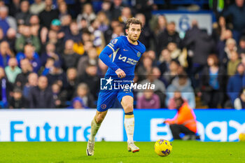 2024-02-05 - Ben Chilwell (21) of Chelsea during the English championship Premier League football match between Chelsea and Wolverhampton Wanderers on 4 February 2024 at Stamford Bridge in London, England - FOOTBALL - ENGLISH CHAMP - CHELSEA V WOLVERHAMPTON - ENGLISH PREMIER LEAGUE - SOCCER