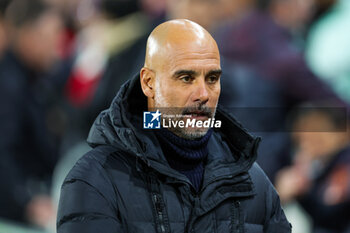 2024-02-05 - Pep Guardiola Manager of Manchester City during the English championship Premier League football match between Brentford and Manchester City on 5 February 2024 at Gtech Community Stadium in Brentford, England - FOOTBALL - ENGLISH CHAMP - BRENTFORD V MANCHESTER CITY - ENGLISH PREMIER LEAGUE - SOCCER