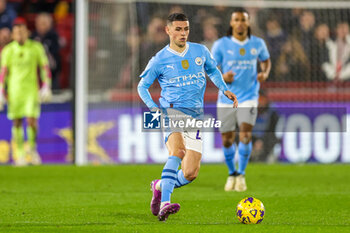 2024-02-05 - Phil Foden (47) of Manchester City during the English championship Premier League football match between Brentford and Manchester City on 5 February 2024 at Gtech Community Stadium in Brentford, England - FOOTBALL - ENGLISH CHAMP - BRENTFORD V MANCHESTER CITY - ENGLISH PREMIER LEAGUE - SOCCER