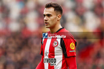 2024-02-17 - Sergio Reguilon of Brentford during the English championship Premier League football match between Brentford and Liverpool on 17 February 2024 at Gtech Community Stadium in Brentford, England - FOOTBALL - ENGLISH CHAMP - BRENTFORD V LIVERPOOL - ENGLISH PREMIER LEAGUE - SOCCER