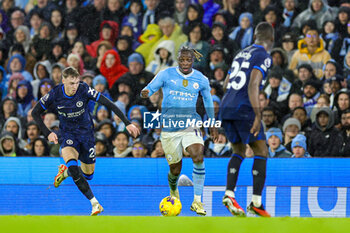 2024-02-18 - Jeremy Doku (11) of Manchester City during the English championship Premier League football match between Manchester City and Chelsea on 17 February 2024 at the Etihad Stadium in Manchester, England - FOOTBALL - ENGLISH CHAMP - MANCHESTER CITY V CHELSEA - ENGLISH PREMIER LEAGUE - SOCCER