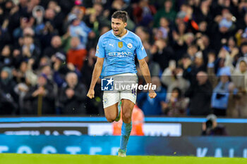 2024-02-18 - Rodri (16) of Manchester City scores a goal and celebrates 1-1 during the English championship Premier League football match between Manchester City and Chelsea on 17 February 2024 at the Etihad Stadium in Manchester, England - FOOTBALL - ENGLISH CHAMP - MANCHESTER CITY V CHELSEA - ENGLISH PREMIER LEAGUE - SOCCER