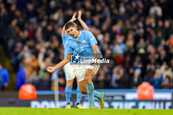 2024-02-18 - Rodri (16) of Manchester City scores a goal and celebrates 1-1 during the English championship Premier League football match between Manchester City and Chelsea on 17 February 2024 at the Etihad Stadium in Manchester, England - FOOTBALL - ENGLISH CHAMP - MANCHESTER CITY V CHELSEA - ENGLISH PREMIER LEAGUE - SOCCER
