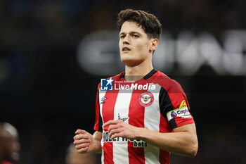 2024-02-20 - Christian Norgaard of Brentford during the English championship Premier League football match between Manchester City and Brentford on 20 February 2024 at the Etihad Stadium in Manchester, England - FOOTBALL - ENGLISH CHAMP - MANCHESTER CITY V BRENTFORD - ENGLISH PREMIER LEAGUE - SOCCER