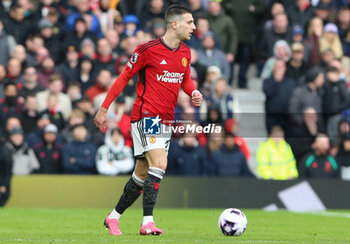 2024-02-24 - Manchester United Defender Diogo Dalot during the English championship Premier League football match between Manchester United and Fulham on 24 February 2024 at Old Trafford in Manchester, England - FOOTBALL - ENGLISH CHAMP - MANCHESTER UNITED V FULHAM - ENGLISH PREMIER LEAGUE - SOCCER
