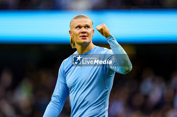 2024-03-04 - Erling Haaland (9) of Manchester City celebrates at full time during the English championship Premier League football match between Manchester City and Manchester United on 3 March 2024 at the Etihad Stadium in Manchester, England - FOOTBALL - ENGLISH CHAMP - MANCHESTER CITY V MANCHESTER UNITED - ENGLISH PREMIER LEAGUE - SOCCER