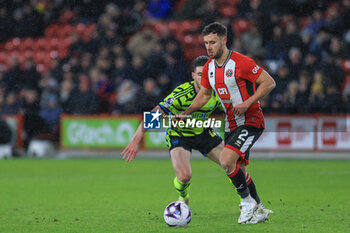 2024-03-04 - George Baldock (2) of Sheffield United during the English championship Premier League football match between Sheffield United and Arsenal on 4 March 2024 at Bramall Lane in Sheffield, England - FOOTBALL - ENGLISH CHAMP - SHEFFIELD V ARSENAL - ENGLISH PREMIER LEAGUE - SOCCER