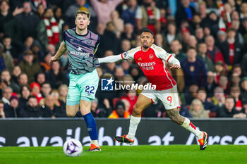 2024-03-10 - Gabriel Jesus (9) of Arsenal battles with Nathan Collins (22) of Brentford during the English championship Premier League football match between Arsenal and Brentford on 9 March 2024 at the Emirates Stadium in London, England - FOOTBALL - ENGLISH CHAMP - ARSENAL V BRENTFORD - ENGLISH PREMIER LEAGUE - SOCCER