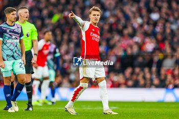 2024-03-10 - Martin Odegaard (8) of Arsenal during the English championship Premier League football match between Arsenal and Brentford on 9 March 2024 at the Emirates Stadium in London, England - FOOTBALL - ENGLISH CHAMP - ARSENAL V BRENTFORD - ENGLISH PREMIER LEAGUE - SOCCER