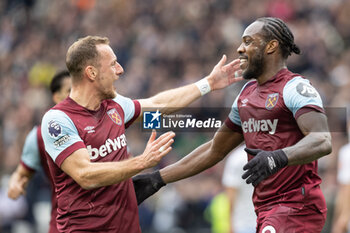 2024-03-17 - West Ham United forward Michail Antonio (9) scores and celebrates 1-0 with West Ham United defender Vladimír Coufal (5) during the English championship Premier League football match between West Ham United and Aston Villa on 17 March 2024 at the London Stadium in London, England - FOOTBALL - ENGLISH CHAMP - WEST HAM V ASTON VILLA - ENGLISH PREMIER LEAGUE - SOCCER