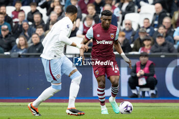 2024-03-17 - West Ham United midfielder Mohammed Kudus (14) during the English championship Premier League football match between West Ham United and Aston Villa on 17 March 2024 at the London Stadium in London, England - FOOTBALL - ENGLISH CHAMP - WEST HAM V ASTON VILLA - ENGLISH PREMIER LEAGUE - SOCCER