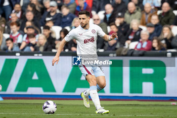 2024-03-17 - Aston Villa defender Álex Moreno during the English championship Premier League football match between West Ham United and Aston Villa on 17 March 2024 at the London Stadium in London, England - FOOTBALL - ENGLISH CHAMP - WEST HAM V ASTON VILLA - ENGLISH PREMIER LEAGUE - SOCCER