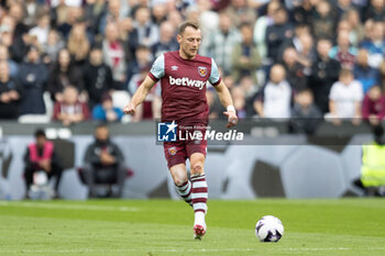 2024-03-17 - West Ham United defender Vladimír Coufal during the English championship Premier League football match between West Ham United and Aston Villa on 17 March 2024 at the London Stadium in London, England - FOOTBALL - ENGLISH CHAMP - WEST HAM V ASTON VILLA - ENGLISH PREMIER LEAGUE - SOCCER