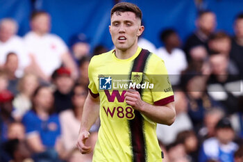 2024-03-30 - Dara O'Shea of Burnley during the English championship Premier League football match between Chelsea and Burnley on 30 March 2024 at Stamford Bridge in London, England - FOOTBALL - ENGLISH CHAMP - CHELSEA V BURNLEY - ENGLISH PREMIER LEAGUE - SOCCER