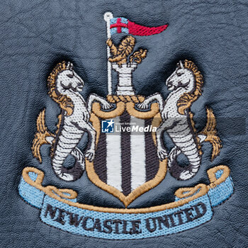 2024-03-30 - Newcastle United FC insignia ahead of the English championship Premier League football match between Newcastle United and West Ham United on 30 March 2024 at St James's Park in Newcastle, England - FOOTBALL - ENGLISH CHAMP - NEWCASTLE V WEST HAM - ENGLISH PREMIER LEAGUE - SOCCER