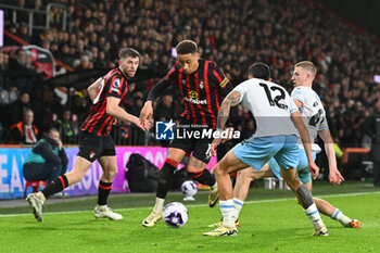 2024-04-02 - Marcus Tavernier (16) of AFC Bournemouth battles for possession with Daniel Munoz (12) of Crystal Palace during the English championship Premier League football match between Bournemouth and Crystal Palace on 2 April 2024 at the Vitality Stadium in Bournemouth, England - FOOTBALL - ENGLISH CHAMP - BOURNEMOUTH V CRYSTAL PALACE - ENGLISH PREMIER LEAGUE - SOCCER