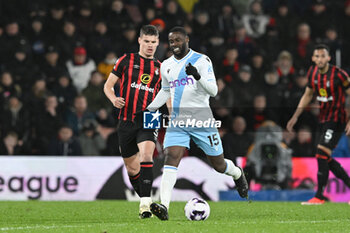 2024-04-02 - Jeffrey Schlupp (15) of Crystal Palace during the English championship Premier League football match between Bournemouth and Crystal Palace on 2 April 2024 at the Vitality Stadium in Bournemouth, England - FOOTBALL - ENGLISH CHAMP - BOURNEMOUTH V CRYSTAL PALACE - ENGLISH PREMIER LEAGUE - SOCCER