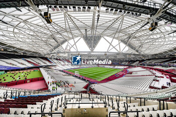 2024-04-03 - General view during the English championship Premier League football match between West Ham United and Tottenham Hotspur on 2 April 2024 at the London Stadium in London, England - FOOTBALL - ENGLISH CHAMP - WEST HAM V TOTTENHAM - ENGLISH PREMIER LEAGUE - SOCCER