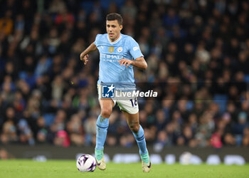 2024-04-03 - Rodri of Manchester City during the English championship Premier League football match between Manchester City and Aston Villa on 3 April 2024 at the Etihad Stadium in Manchester, England - FOOTBALL - ENGLISH CHAMP - MANCHESTER CITY V ASTON VILLA - ENGLISH PREMIER LEAGUE - SOCCER