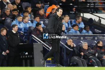 2024-04-03 - Unai Emery Manager of Aston Villa during the English championship Premier League football match between Manchester City and Aston Villa on 3 April 2024 at the Etihad Stadium in Manchester, England - FOOTBALL - ENGLISH CHAMP - MANCHESTER CITY V ASTON VILLA - ENGLISH PREMIER LEAGUE - SOCCER