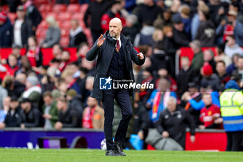 2024-04-07 - Erik ten Hag Manager of Manchester United thanks fans at full time during the English championship Premier League football match between Manchester United and Liverpool on 7 April 2024 at Old Trafford in Manchester, England - FOOTBALL - ENGLISH CHAMP - MANCHESTER UNITED V LIVERPOOL - ENGLISH PREMIER LEAGUE - SOCCER