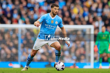 2024-04-13 - Ruben Dias (3) of Manchester City during the English championship Premier League football match between Manchester City and Luton Town on 13 April 2024 at the Etihad Stadium in Manchester, England - FOOTBALL - ENGLISH CHAMP - MANCHESTER CITY V LUTON TOWN - ENGLISH PREMIER LEAGUE - SOCCER