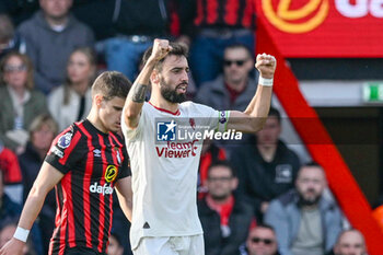 2024-04-13 - Bruno Fernandes (8) of Manchester United celebrates scoring 1-1 during the English championship Premier League football match between Bournemouth and Manchester United on 13 April 2024 at the Vitality Stadium in Bournemouth, England - FOOTBALL - ENGLISH CHAMP - BOURNEMOUTH V MANCHESTER UNITED - ENGLISH PREMIER LEAGUE - SOCCER