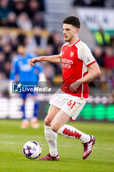 2024-04-20 - Arsenal midfielder Declan Rice during the English championship Premier League football match between Wolverhampton Wanderers and Arsenal on 20 April 2024 at Molineux stadium in Wolverhampton, England - FOOTBALL - ENGLISH CHAMP - WOLVERHAMPTON V ARSENAL - ENGLISH PREMIER LEAGUE - SOCCER