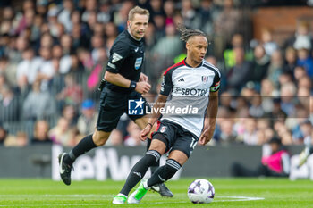 2024-04-21 - Fulham midfielder Bobby Reid (14) during the English championship Premier League football match between Fulham and Liverpool on 21 April 2024 at Craven Cottage in London, England - FOOTBALL - ENGLISH CHAMP - FULHAM V LIVERPOOL - ENGLISH PREMIER LEAGUE - SOCCER