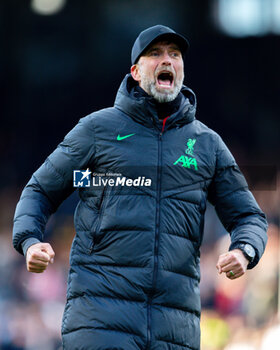 2024-04-21 - Liverpool manager Jurgen Klopp celebrates after the English championship Premier League football match between Fulham and Liverpool on 21 April 2024 at Craven Cottage in London, England - FOOTBALL - ENGLISH CHAMP - FULHAM V LIVERPOOL - ENGLISH PREMIER LEAGUE - SOCCER