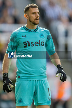 2024-05-11 - Newcastle United FC goalkeeper Martin Dubravka during the English championship Premier League football match between Newcastle United and Brighton and Hove Albion on 11 May 2024 at St James's Park in Newcastle, England - FOOTBALL - ENGLISH CHAMP - NEWCASTLE V BRIGHTON - ENGLISH PREMIER LEAGUE - SOCCER