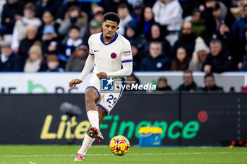 2024-11-23 - Chelsea defender Wesley Fofana during the English championship Premier League football match between Leicester City and Chelsea on 23 November 2024 at the King Power Stadium in Leicester, England - FOOTBALL - ENGLISH CHAMP - LEICESTER V CHELSEA - ENGLISH PREMIER LEAGUE - SOCCER