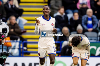 2024-11-23 - Chelsea forward Nicolas Jackson (15) celebrates a goal during the English championship Premier League football match between Leicester City and Chelsea on 23 November 2024 at the King Power Stadium in Leicester, England - FOOTBALL - ENGLISH CHAMP - LEICESTER V CHELSEA - ENGLISH PREMIER LEAGUE - SOCCER