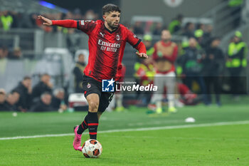 2024-02-15 - Christian Pulisic of AC Milan seen in action during UEFA Europa League 2023/24 Play-Off - 1st  leg football match between AC Milan and Rennes Stade Rennais FC at San Siro Stadium, Milan, Italy on February 15, 2024 - AC MILAN VS RENNAIS FC - UEFA EUROPA LEAGUE - SOCCER
